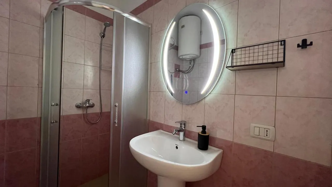 Danny Apartment Durres